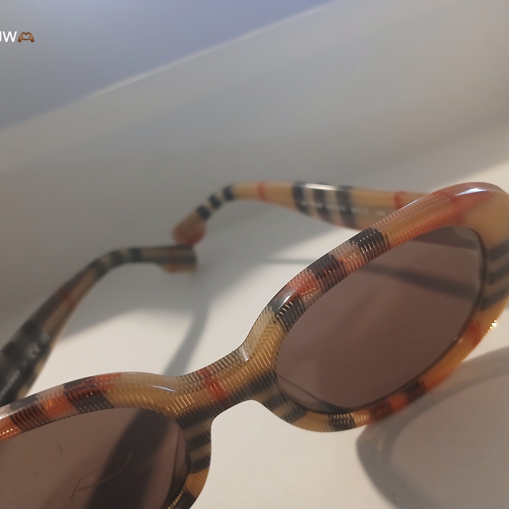 Burberry Checkered Sunglasses And Gucci Sunglasses